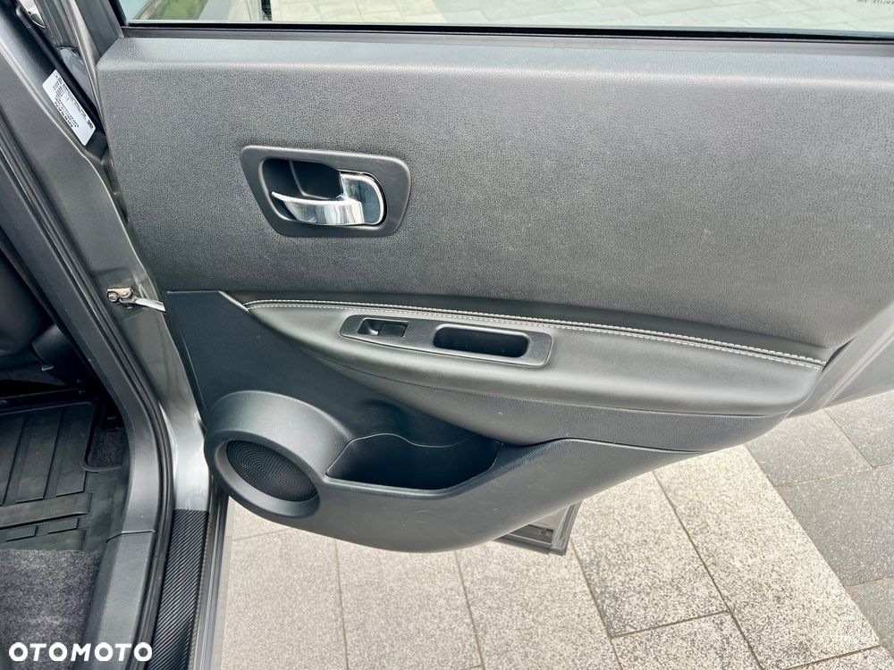Nissan Qashqai 2.0 Tekna - 36