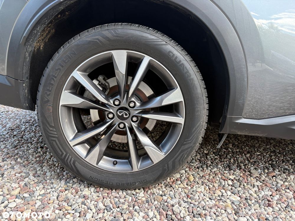 Infiniti QX60 - 4