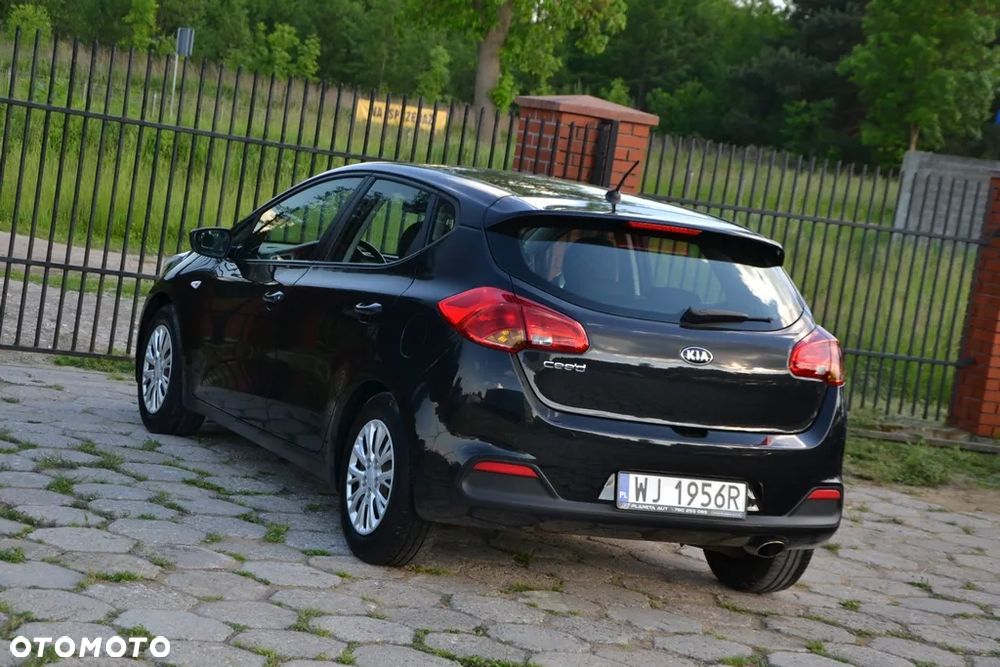 Kia Ceed 1.4 CVVT Attract plus - 3