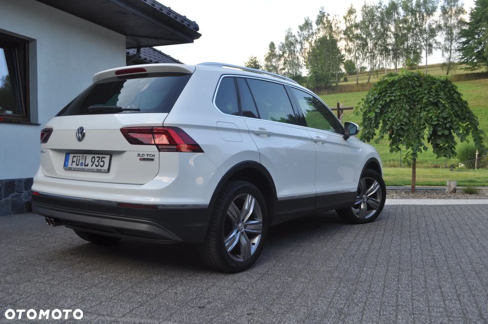 Volkswagen Tiguan 2.0 TDI SCR 4Motion (BlueMotion Tech) Highline - 12