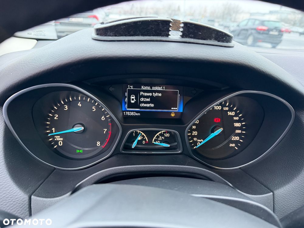 Ford Focus 1.0 EcoBoost Titanium ASS - 11