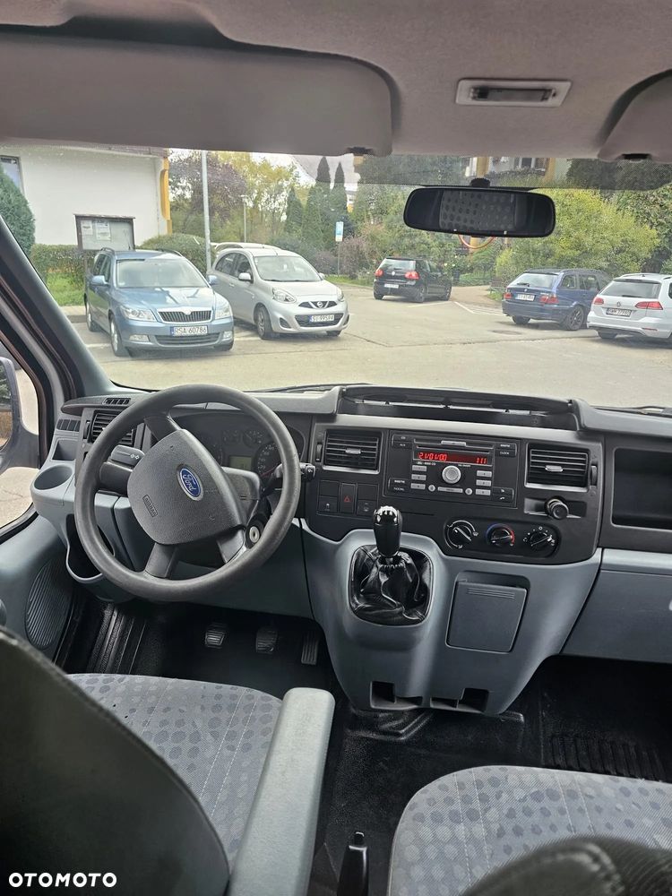 Ford Transit - 21