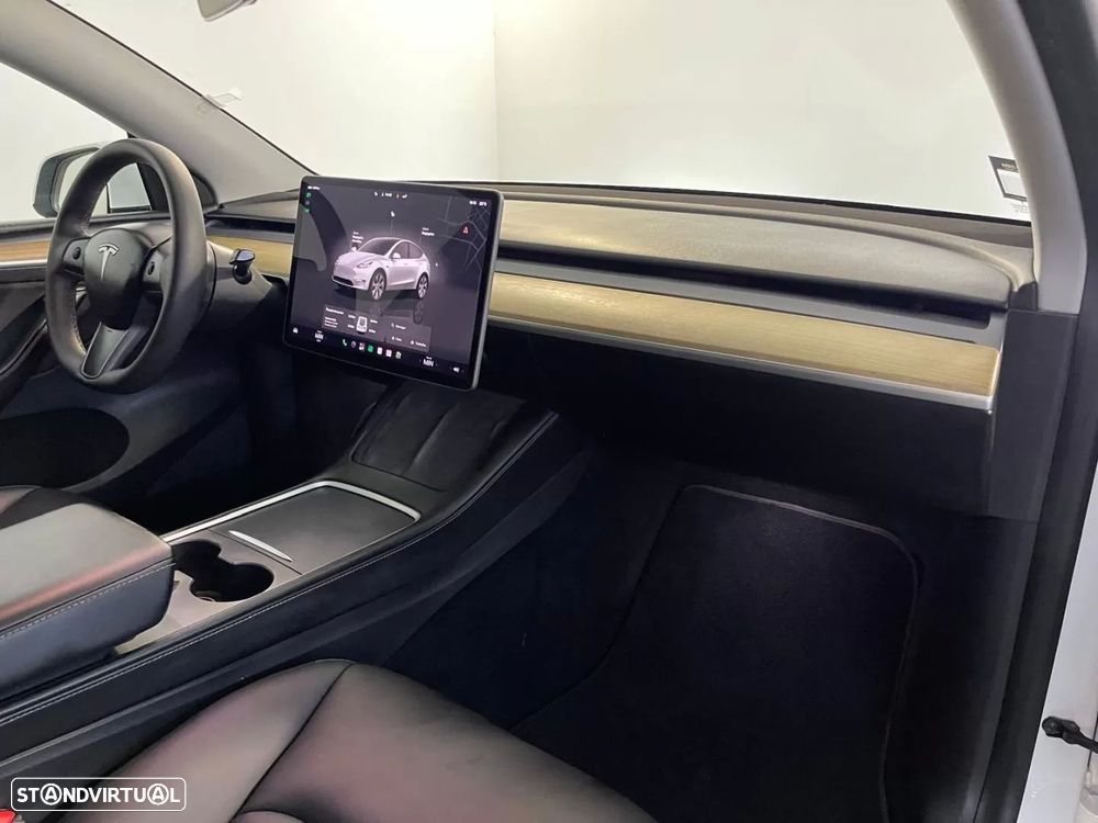Tesla Model Y Tração Traseira - 17