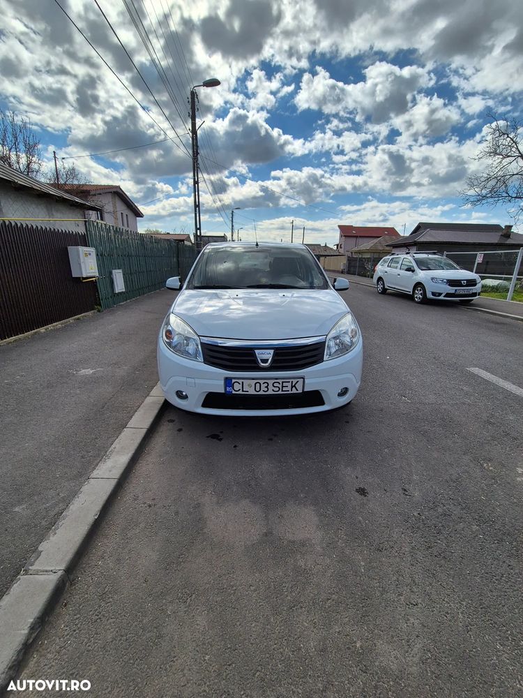 Dacia Sandero 1.4 MPI Laureate - 2