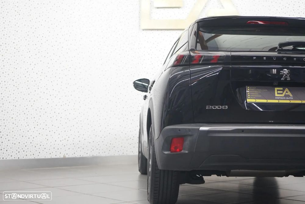 Peugeot 2008 1.2 PureTech Allure - 42