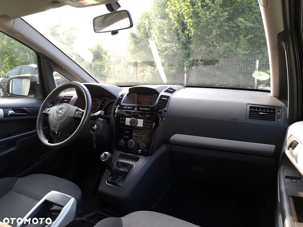 Opel Zafira 1.6 ECOFLEX Edition 111 Jahre - 21