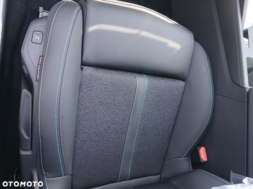 Peugeot 408 1.2 PureTech Allure S&S EAT8 - 13