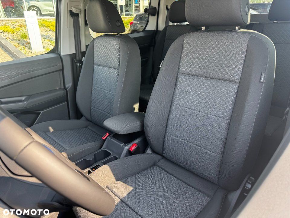 Ford Tourneo Connect - 8