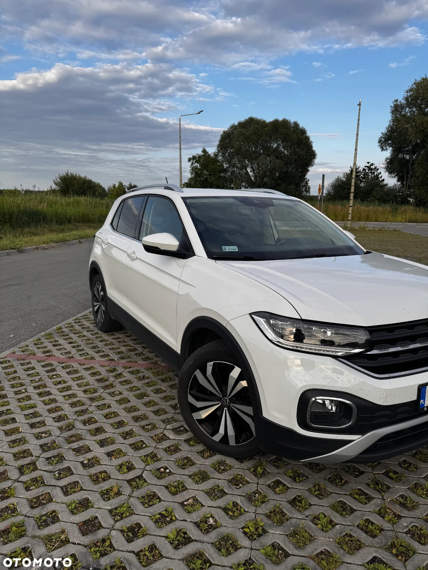 Volkswagen T-Cross 1.0 TSI Style DSG - 9