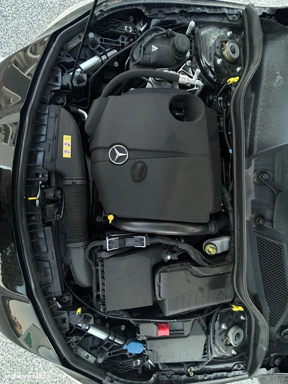 Mercedes-Benz CLA 200 d Shooting Brake Urban Aut. - 17