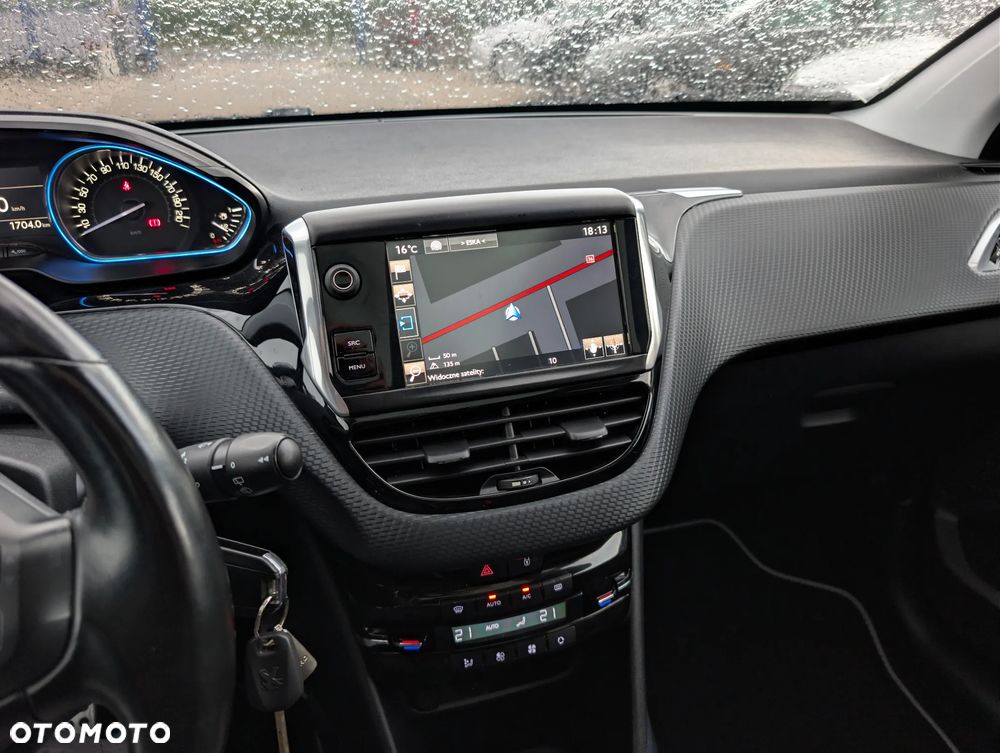 Peugeot 2008 1.6 BlueHDi Allure - 18