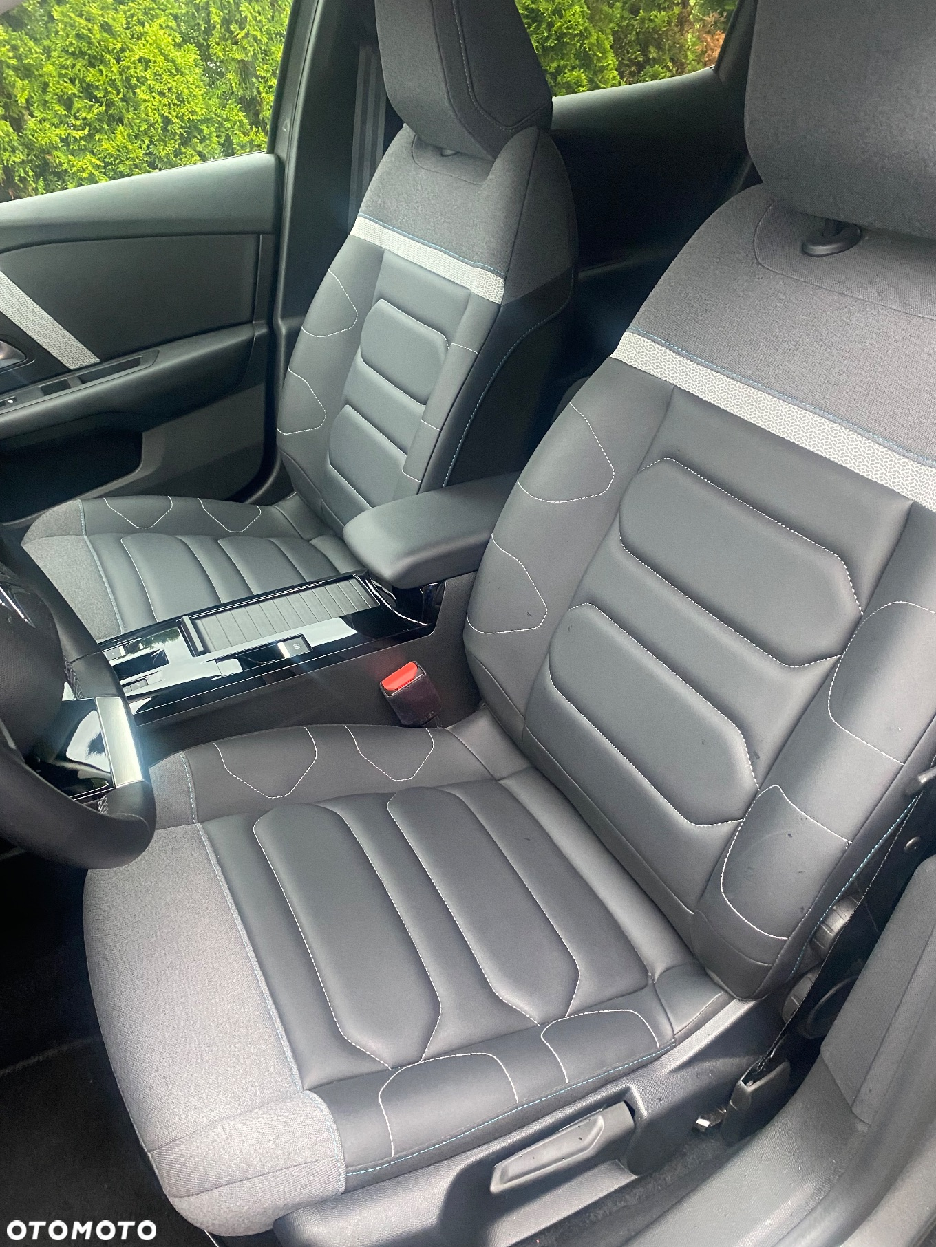 Citroën C4X 1.2 PureTech Shine Pack S&S EAT8 - 27