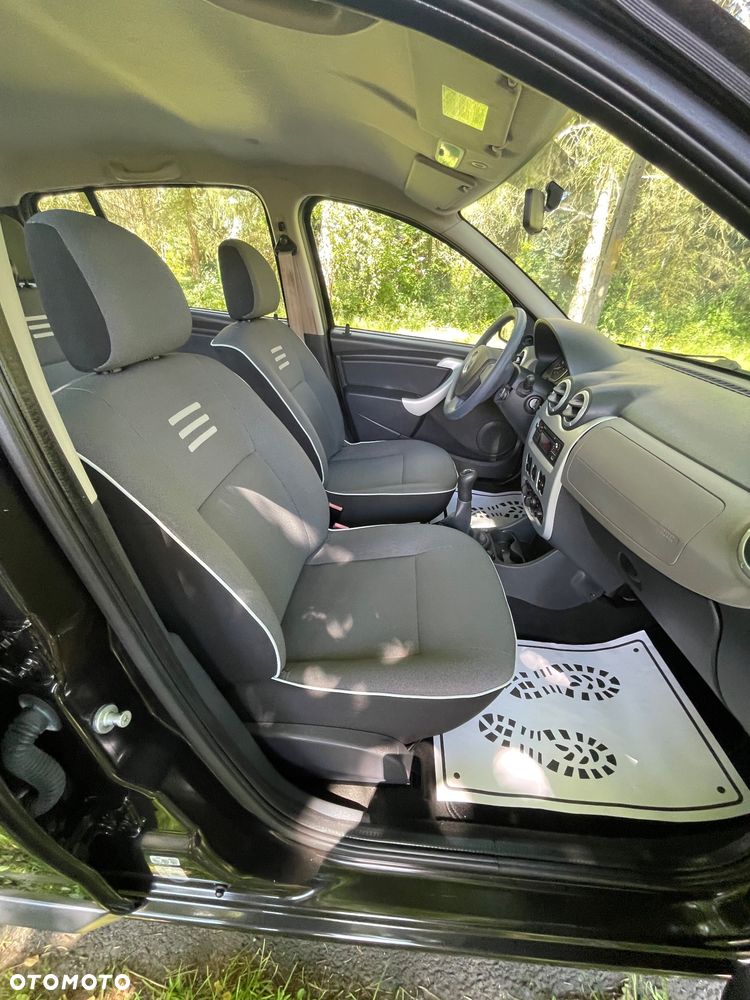 Dacia Sandero 1.2 16V Laureate - 23