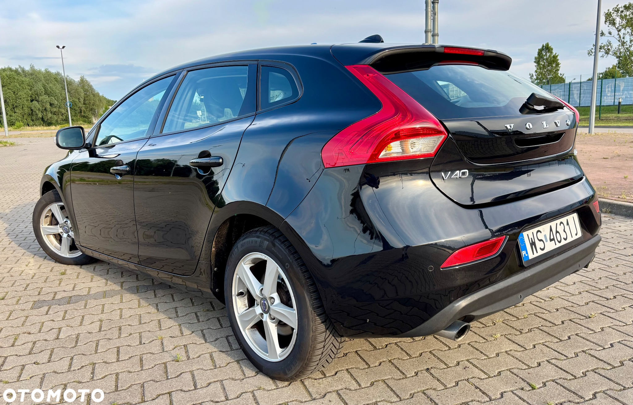 Volvo V40 T3 - 9