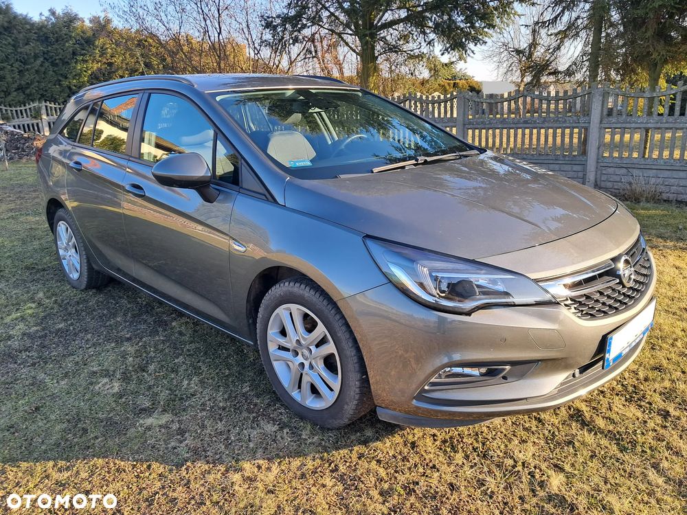 Opel Astra 1.4 T Enjoy - 1