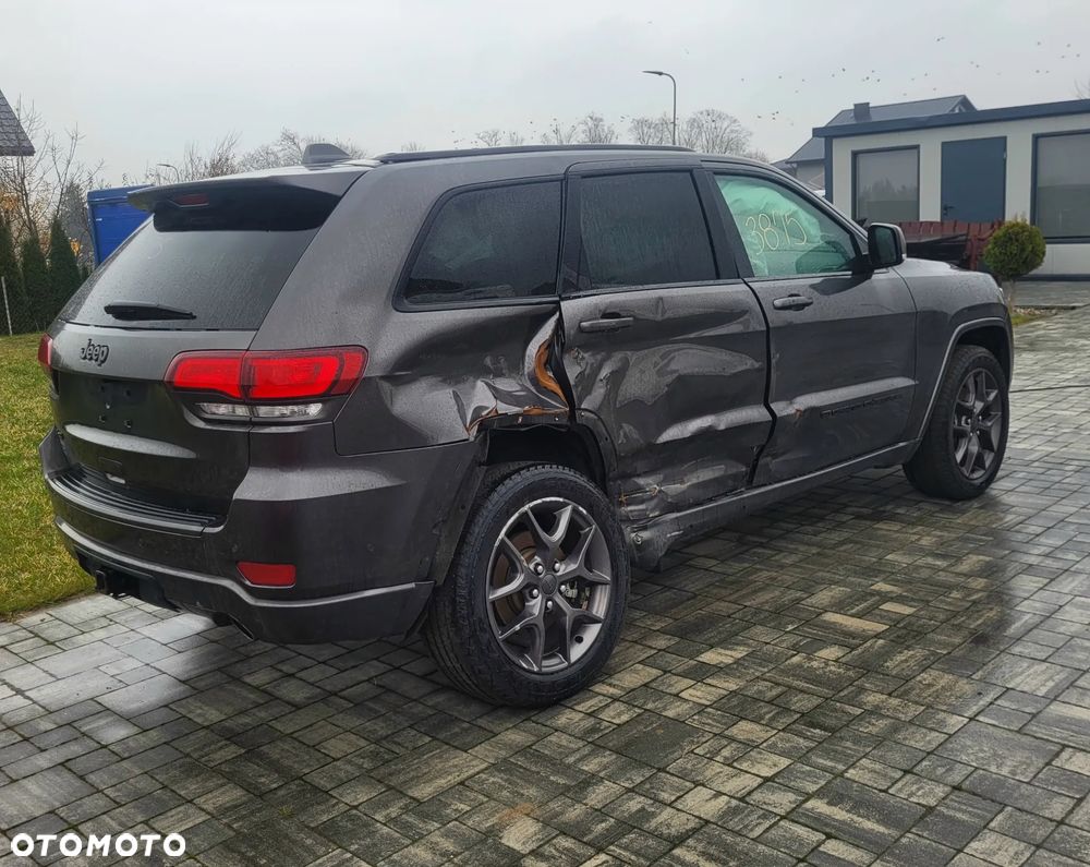 Jeep Grand Cherokee - 4