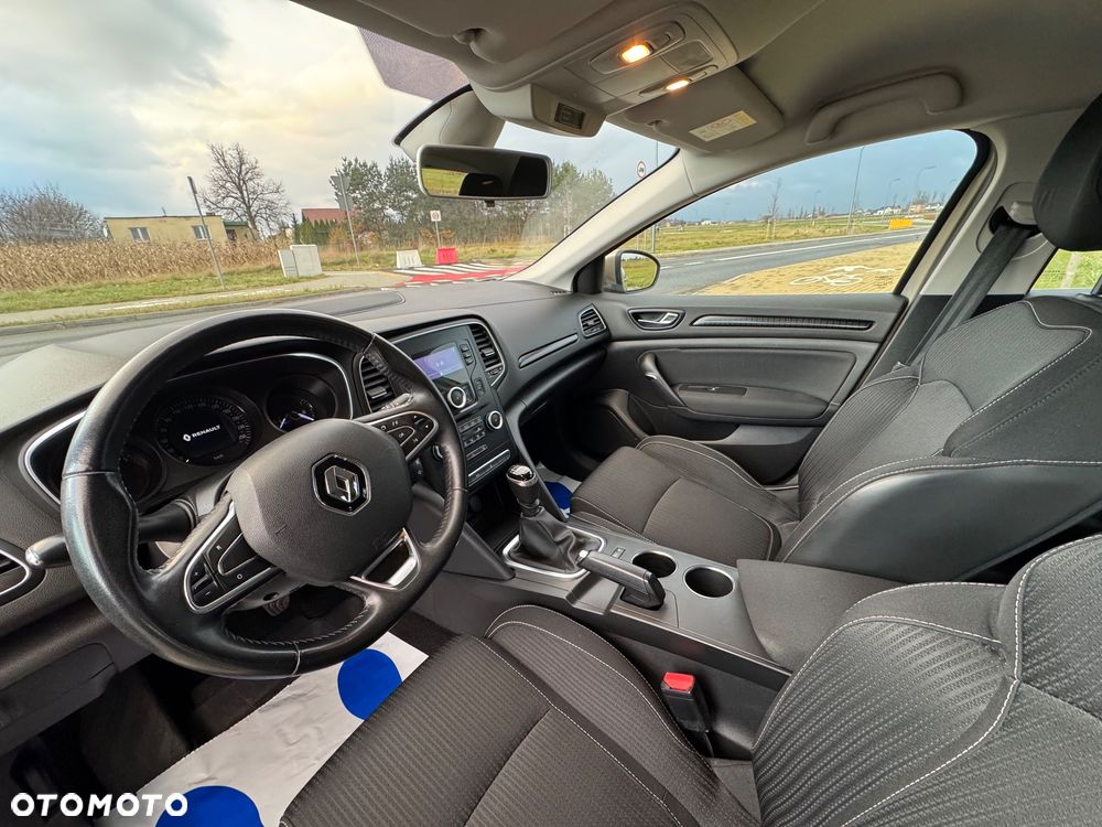 Renault Megane 1.2 Energy TCe Intens - 11