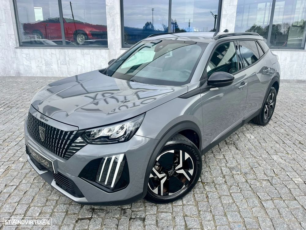 Peugeot 2008 1.2 PureTech Allure - 3