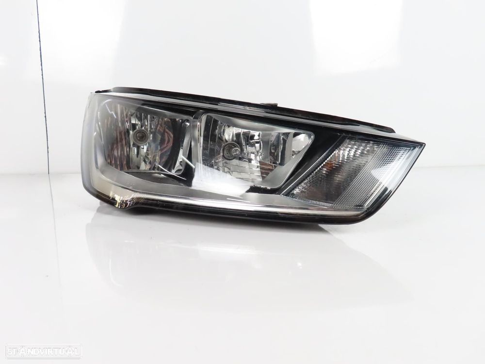 Farol normal Direito Usado / Original AUDI A1 (8X1, 8XK)/AUDI A1 Sportback (8XA,... - 2