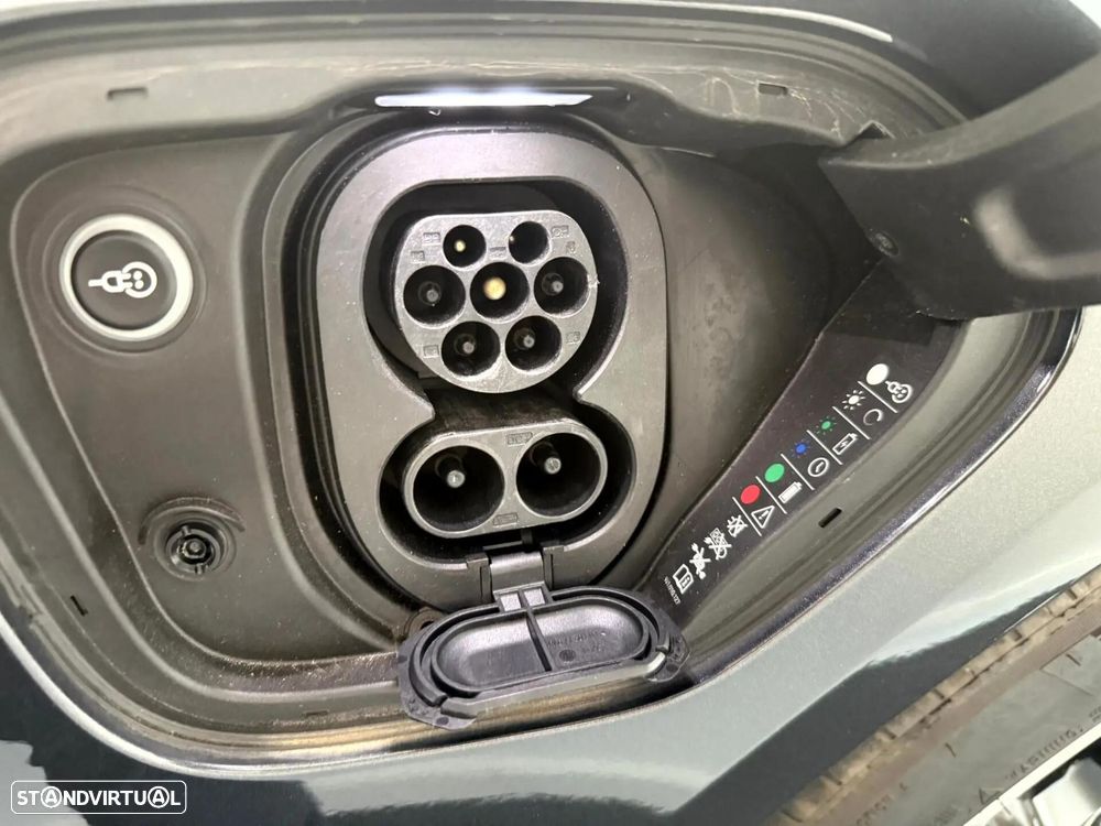 Porsche Taycan Bateria Performance Plus - 23