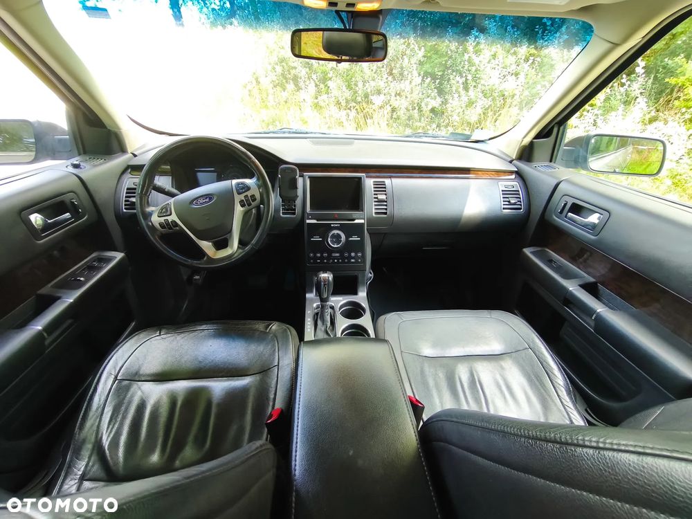Ford Flex - 13
