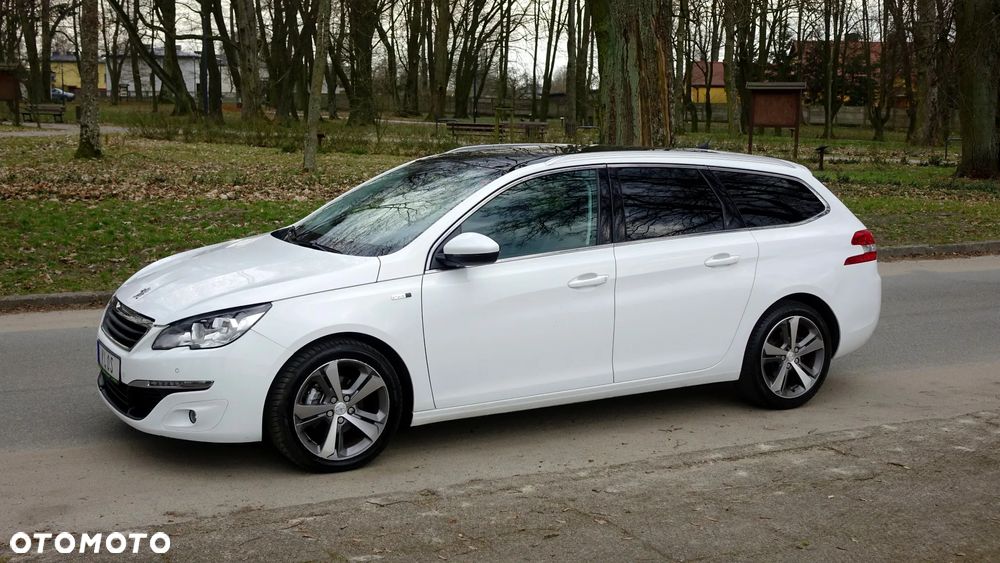 Peugeot 308 - 25