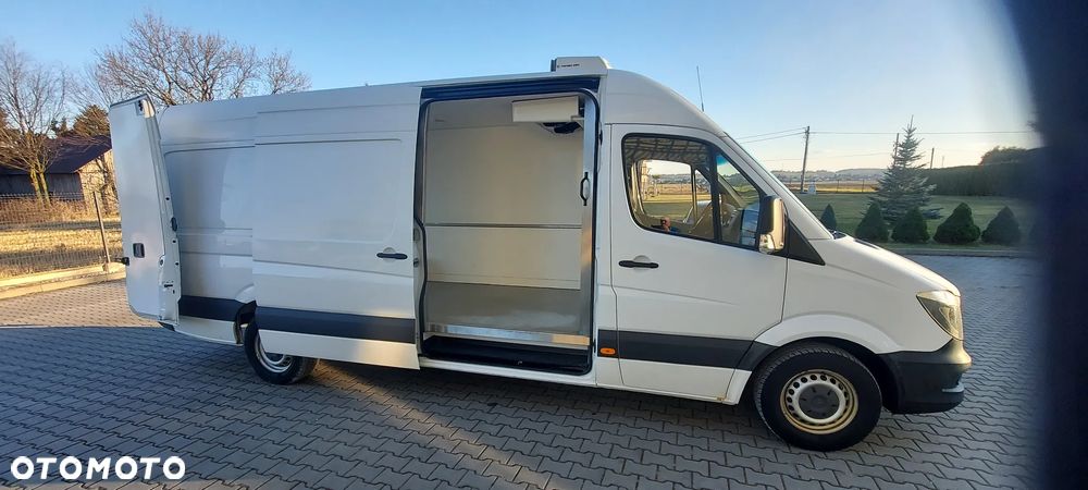 Mercedes-Benz Sprinter - 6