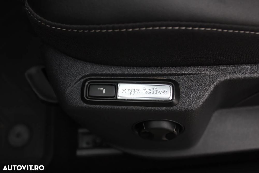 Volkswagen T-Roc 1.5 TSI OPF DSG Style - 14