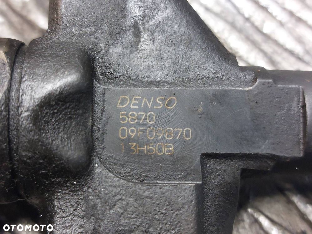 WTRYSKIWACZ KOMPLET MAZDA MPV II 2.0 D 5870 13H50B - 2
