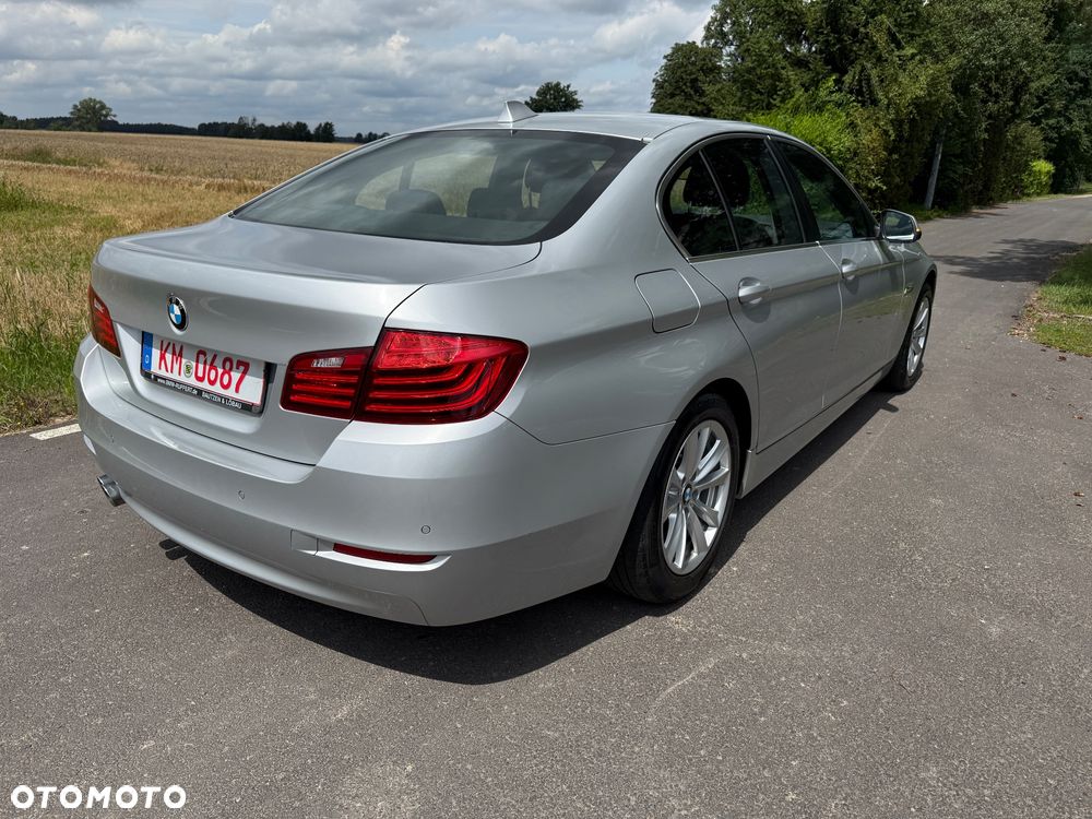 BMW Seria 5 530d Sport-Aut - 4
