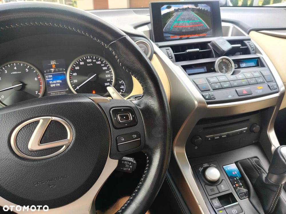 Lexus NX 200t Comfort AWD - 13