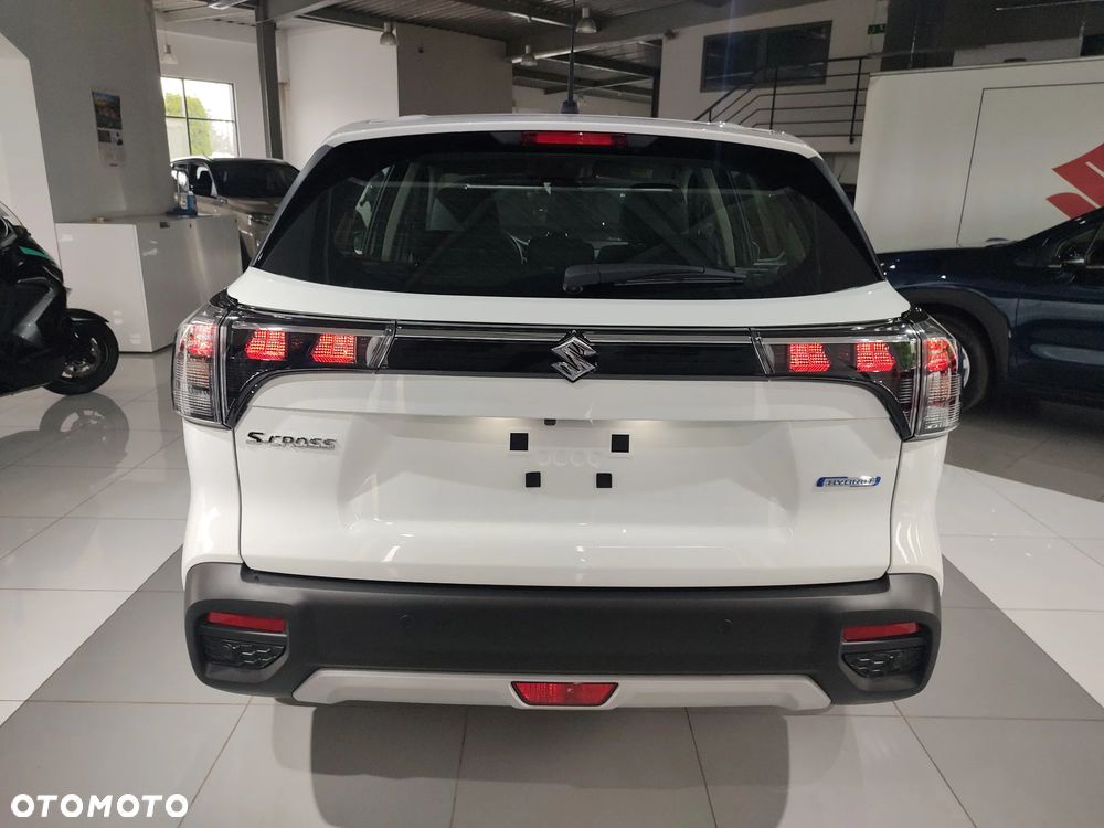 Suzuki S-Cross 1.4 SHVS Premium SP - 24