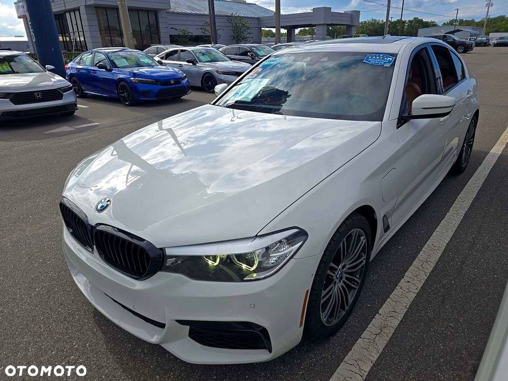 BMW Seria 5 530e iPerformance - 3