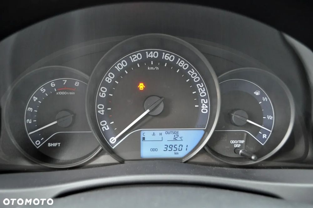 Toyota Auris 1.33 VVT-i Comfort - 26