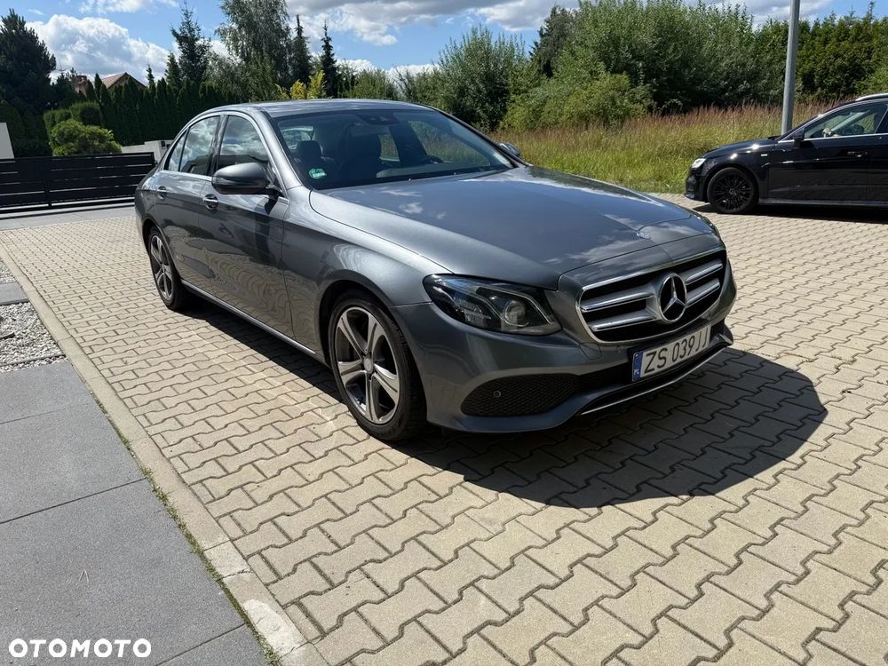 Mercedes-Benz Klasa E 220 d 9G-TRONIC - 2