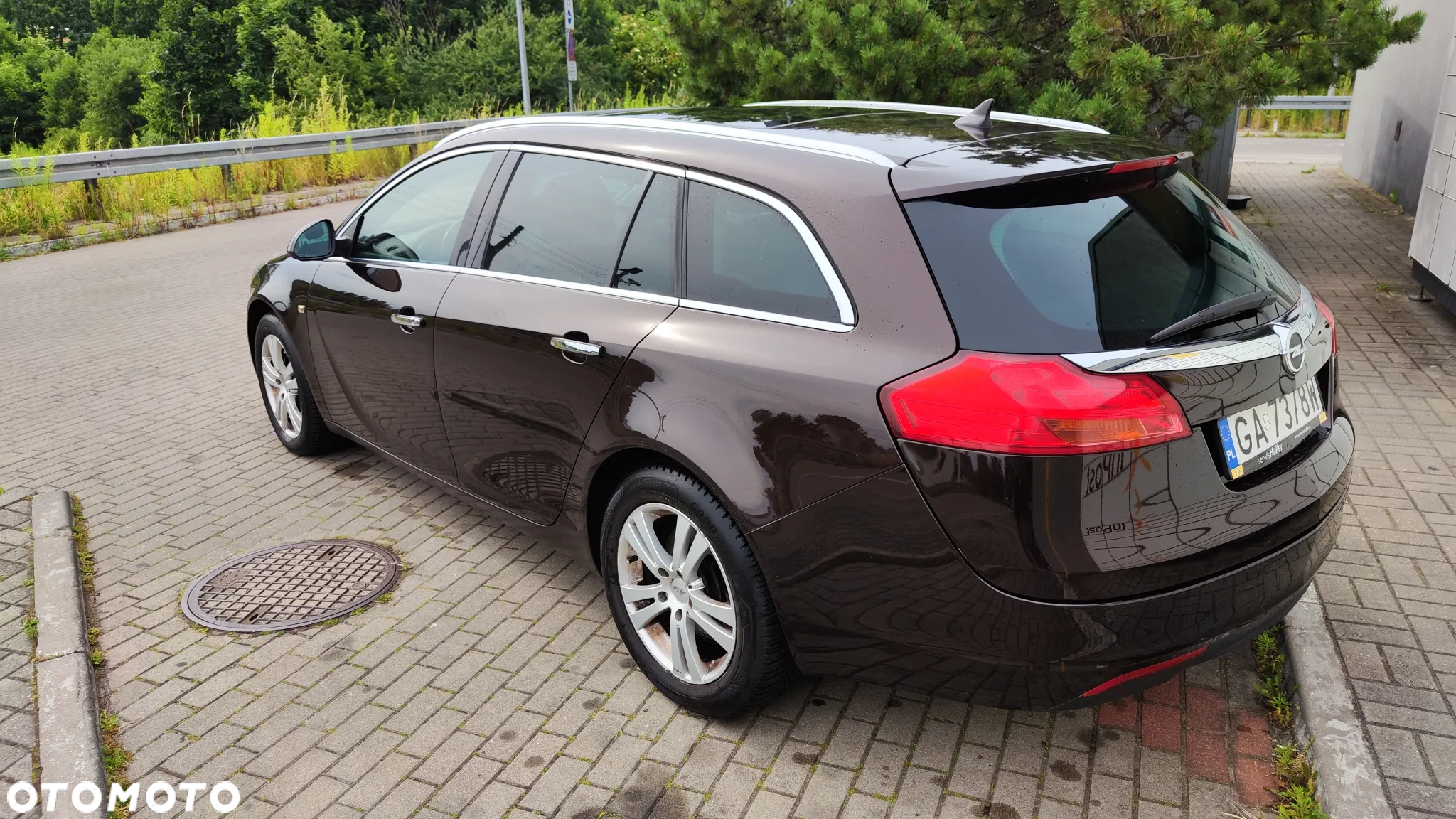 Opel Insignia 2.0 CDTI Sports Tourer - 2
