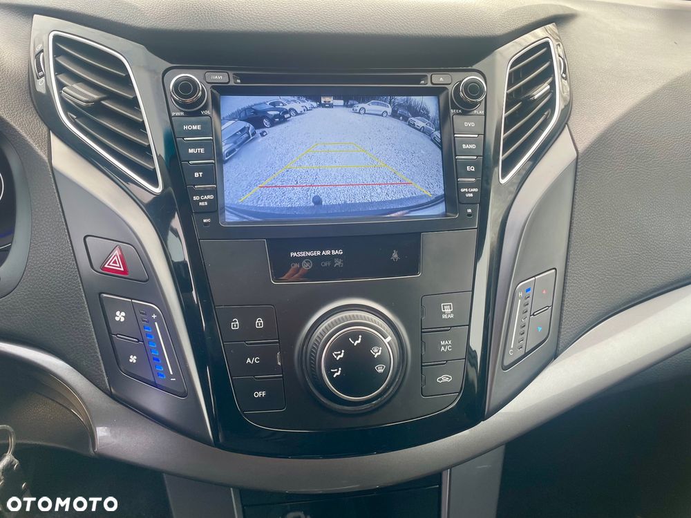 Hyundai i40 Kombi blue 1.6 Classic - 5