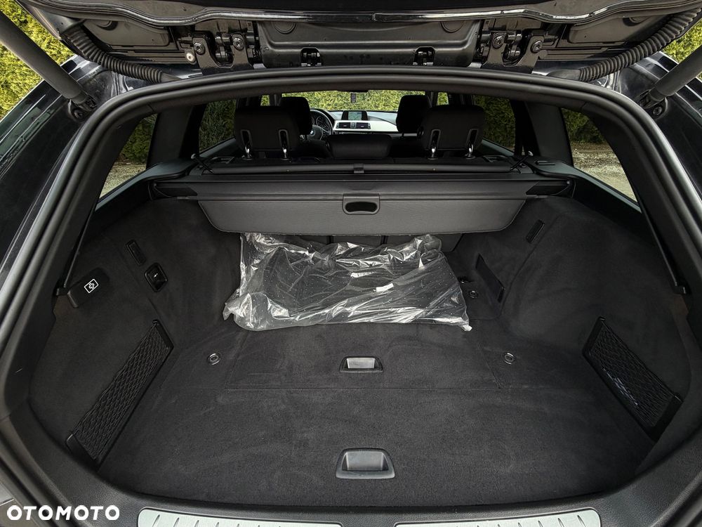 BMW Seria 3 316d EU6 - 33