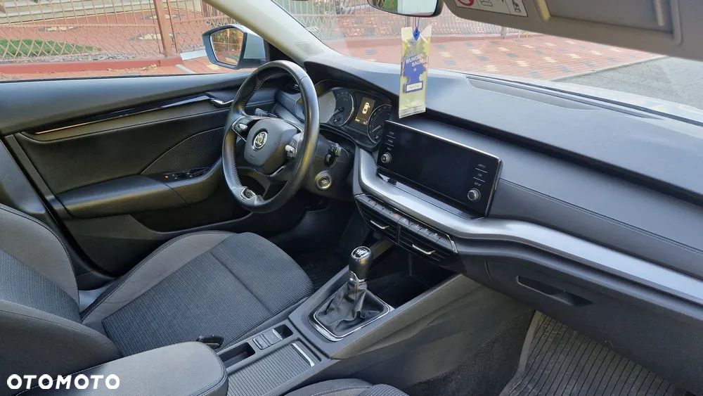Skoda Octavia 2.0 TDI Ambition - 8