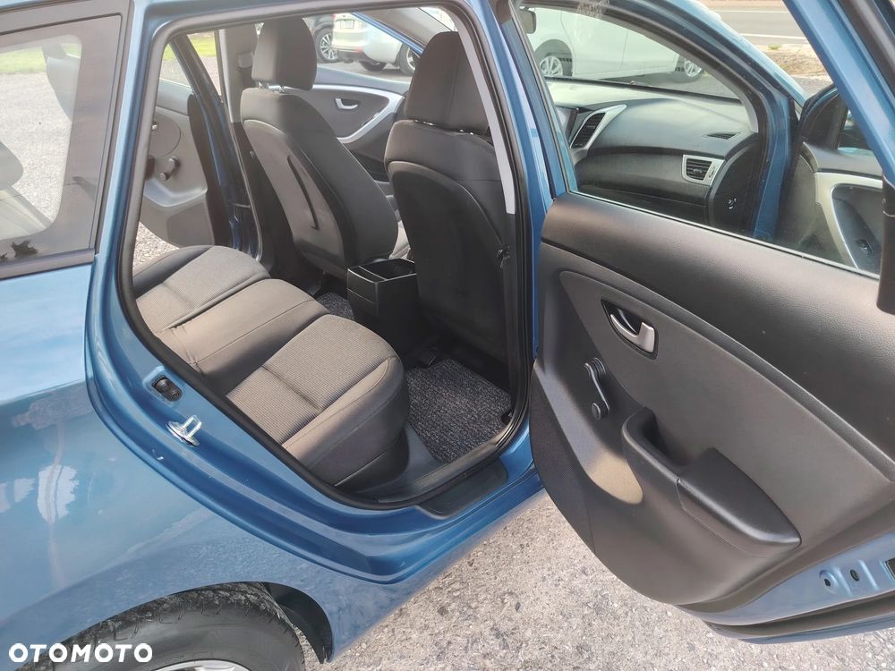 Hyundai i30 1.4 Classic - 16