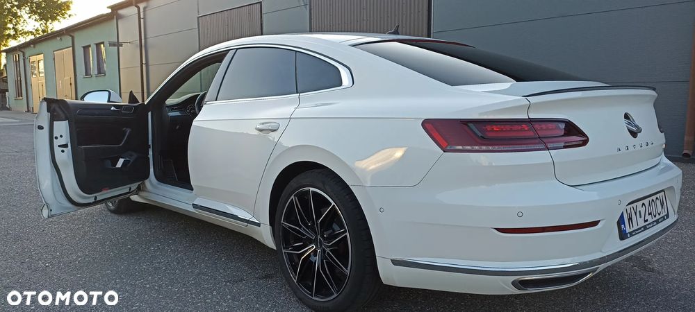 Volkswagen Arteon 2.0 TDI Bi-Turbo SCR 4Mot R-Line DSG - 10