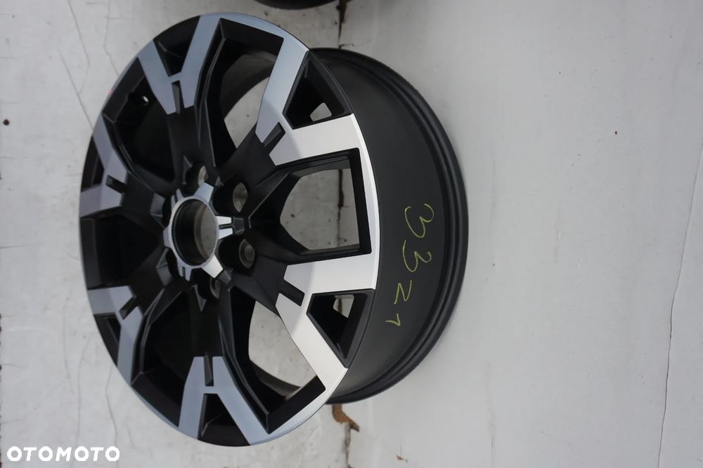 Toyota 6x139,7 20 7,5J et60 PW457-60008 - 4
