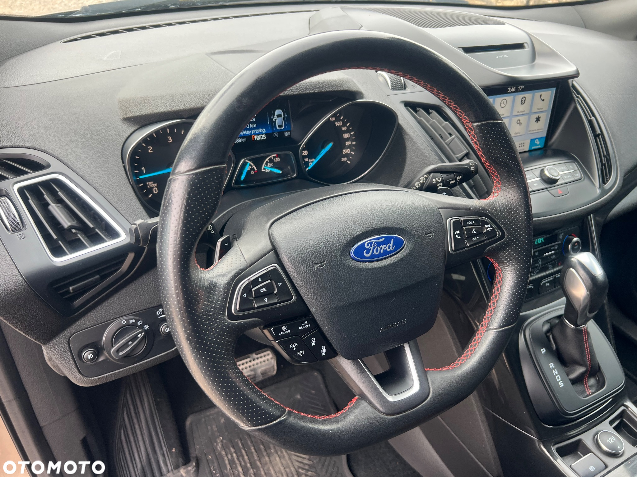 Ford Kuga 2.0 TDCi 4x4 ST-Line - 18