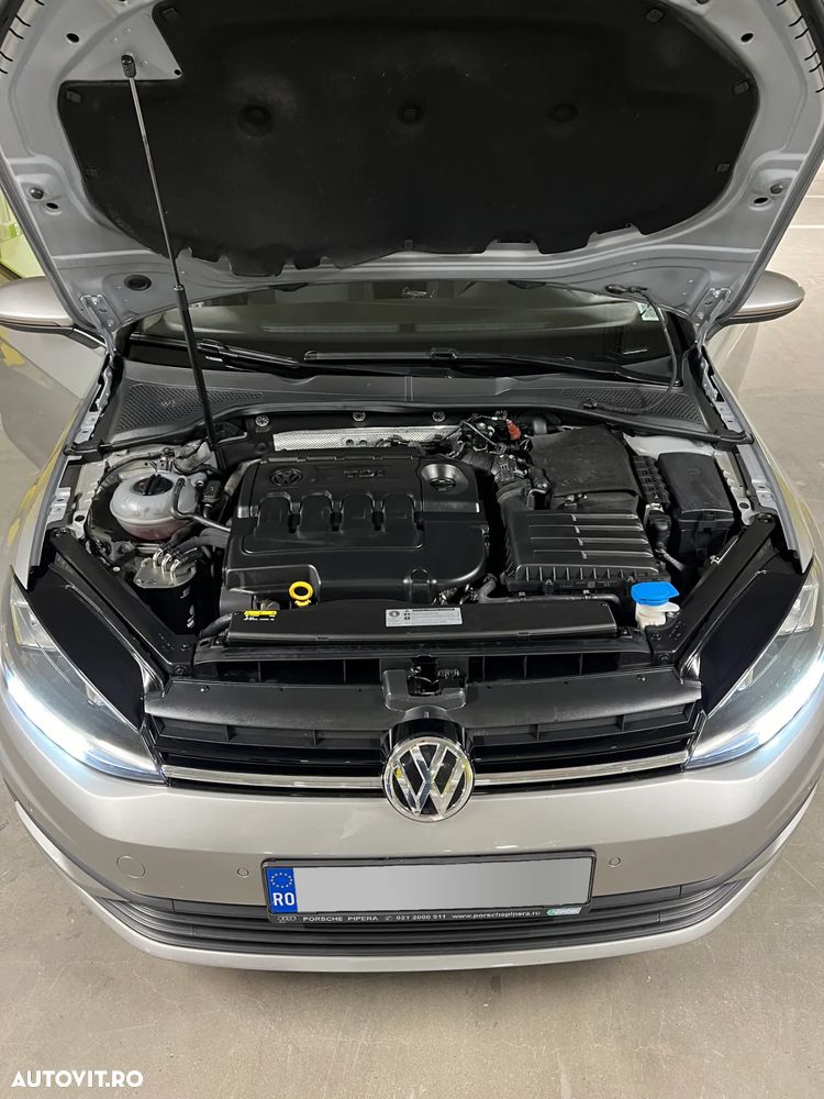 Volkswagen Golf 1.6 TDI Comfortline - 7