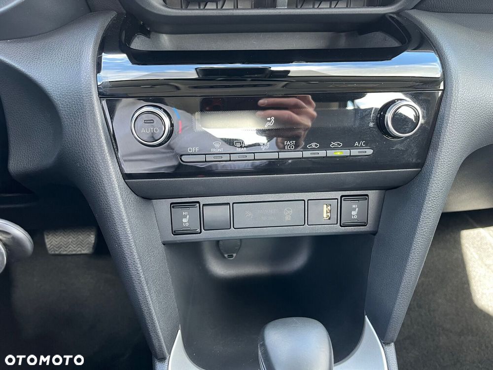 Toyota Yaris Cross Hybrid 1.5 Comfort - 16