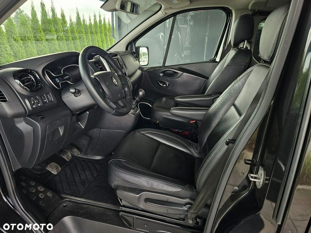 Renault Trafic - 15