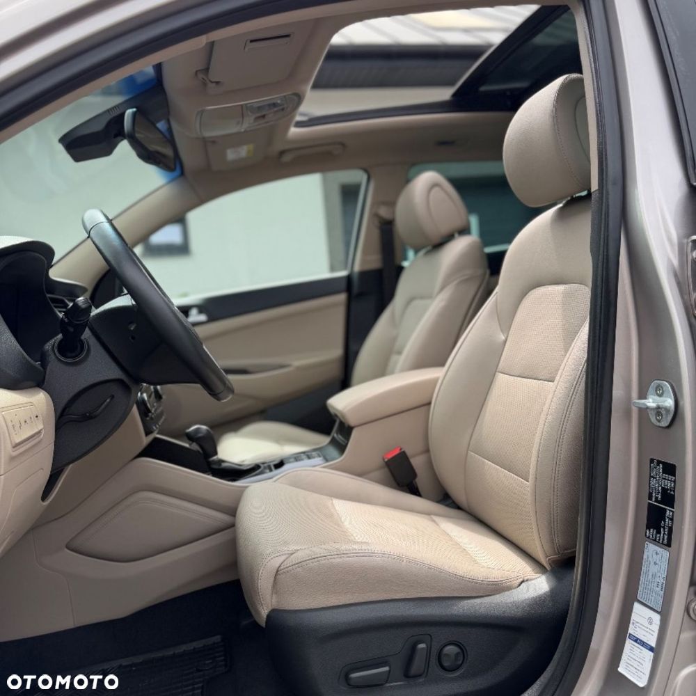 Hyundai Tucson - 16
