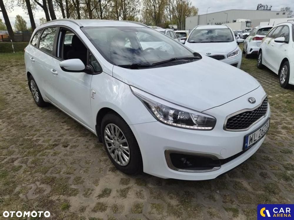 Kia Ceed - 7