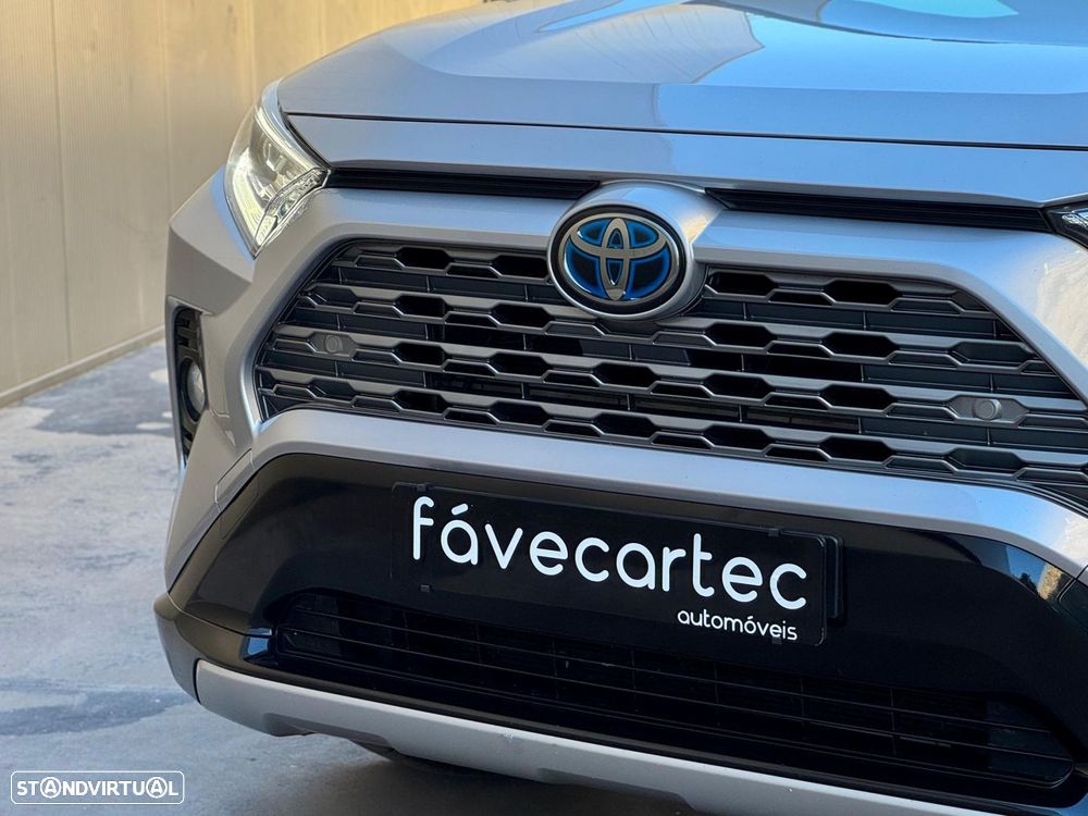 Toyota RAV4 2.5 HDF Black Edition - 28