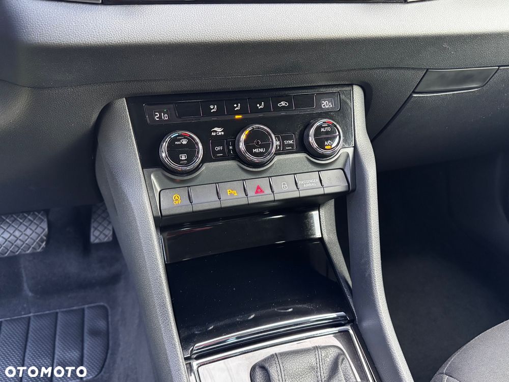 Skoda Karoq 2.0 TDI SCR 4x2 Ambition DSG - 23